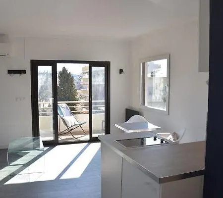 Petit Loft Apartment Antibes