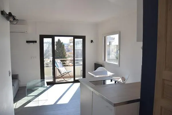 Petit Loft شقة أنتيب